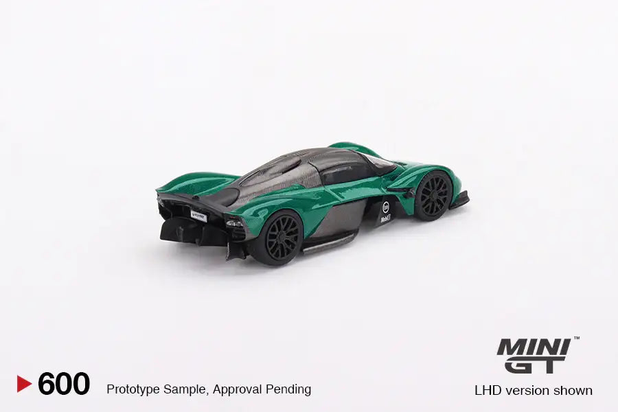 Mini GT Mini GT 1:64 #600 Aston Martin Valkyrie Aston Martin Racing Green