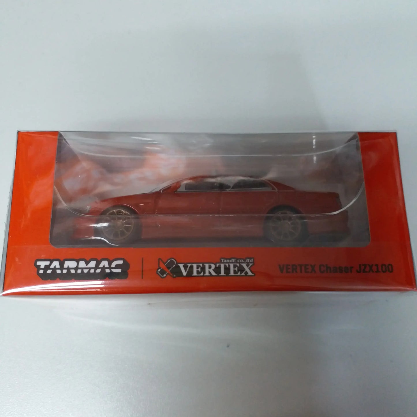 Tarmac Works x Vertex Toyota Chaser JZX100 (Red)