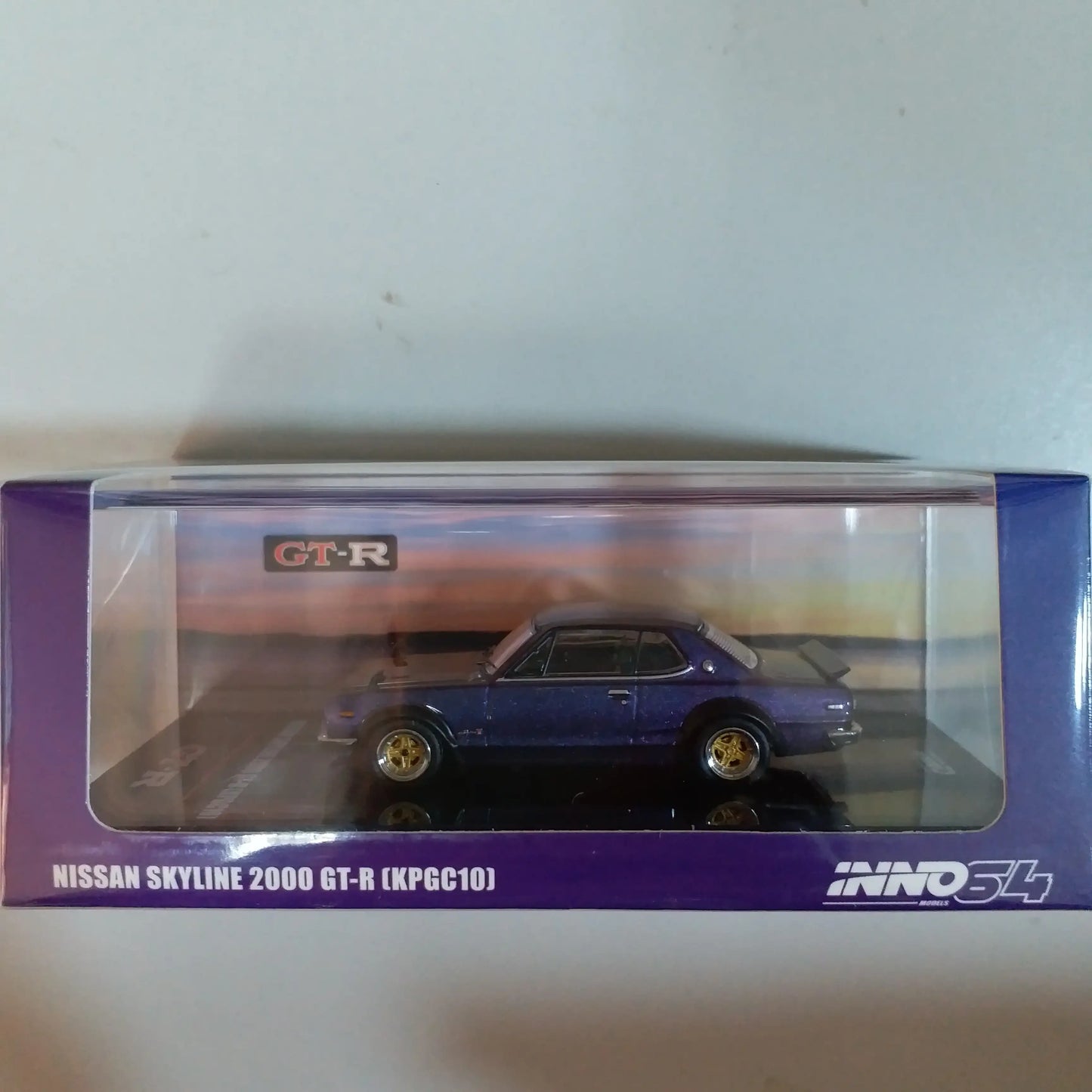 INNO64 1/64 NISSAN SKYLINE 2000 GT-R (KPGC10) Midnight Purple