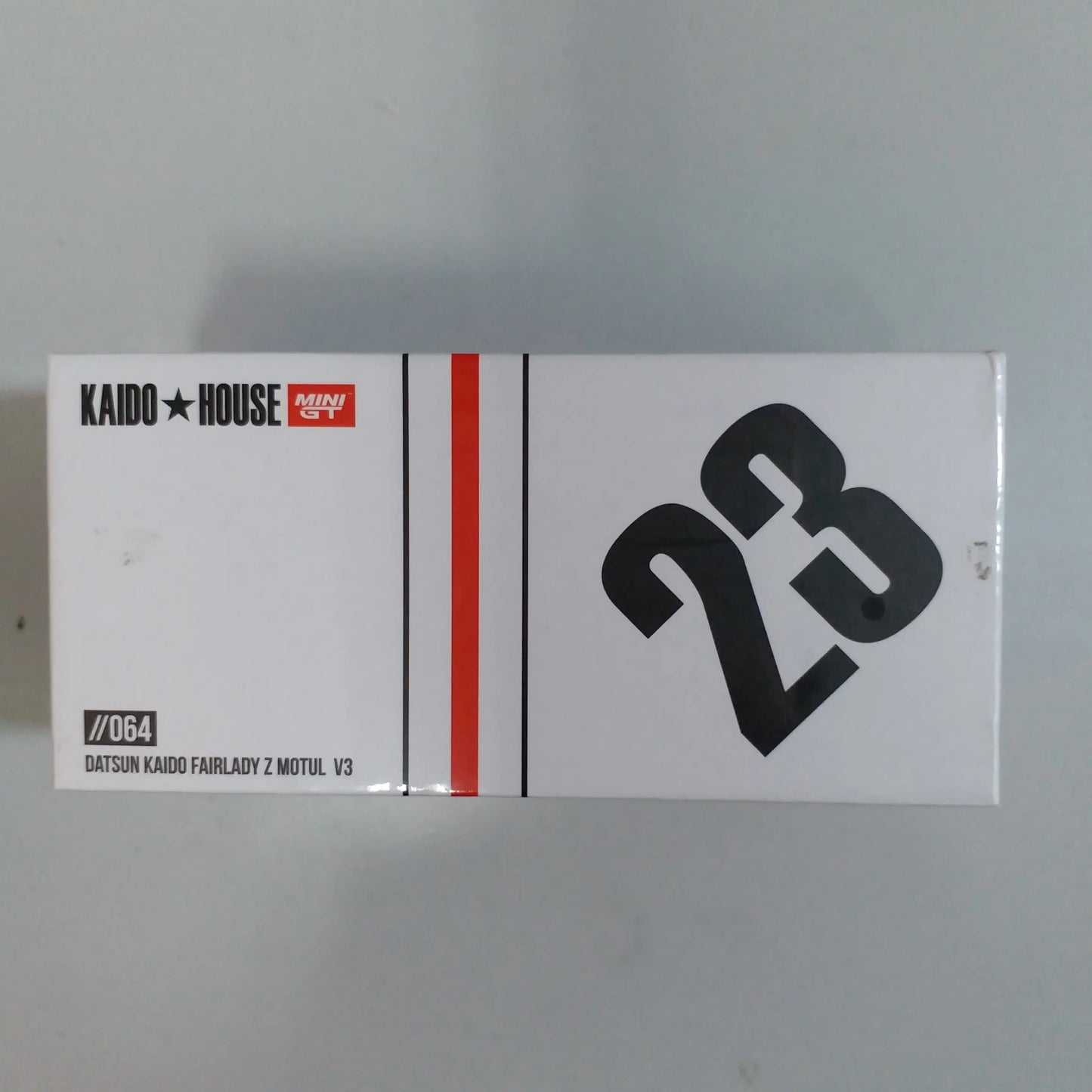 Mini GT Mini GT x Kaido House #64 Datsun Fairlady Z Motul V3