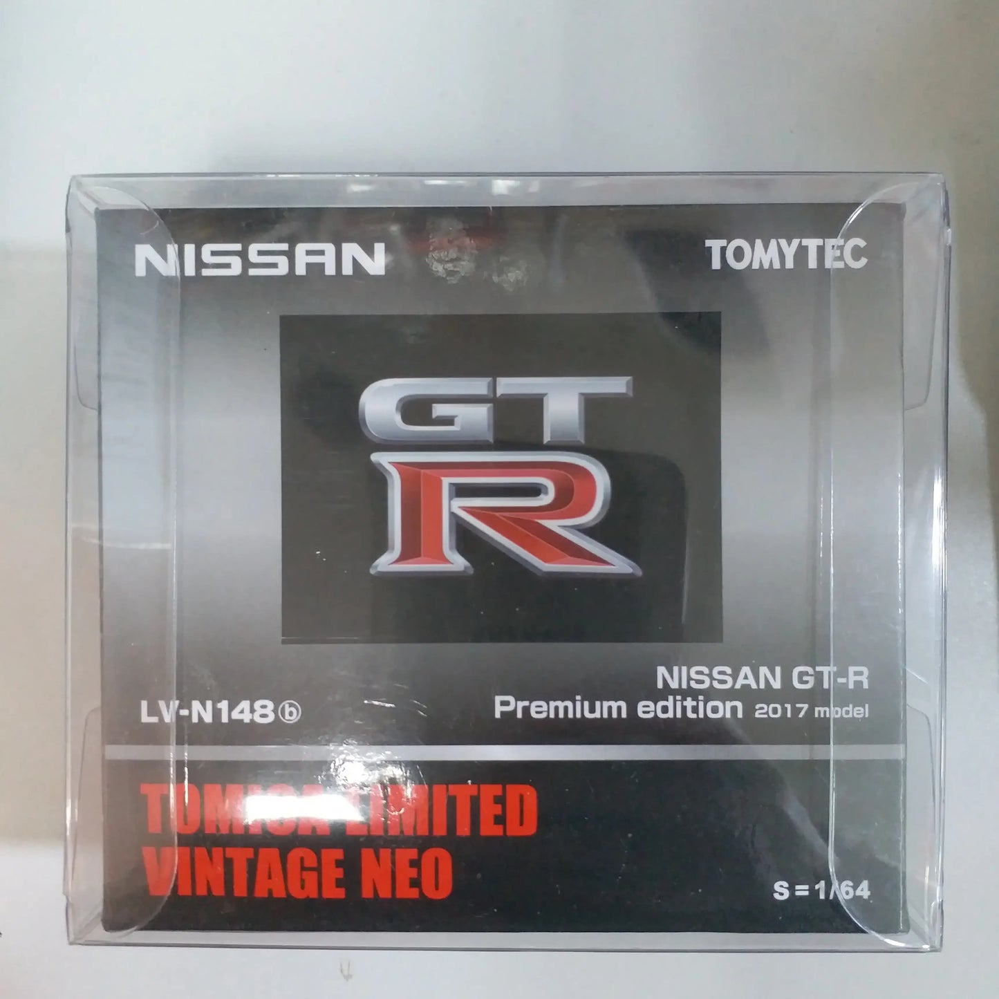 Tomica Limited Vintage Neo LV-N148b Nissan GT-R Premium Edition 2017 Model