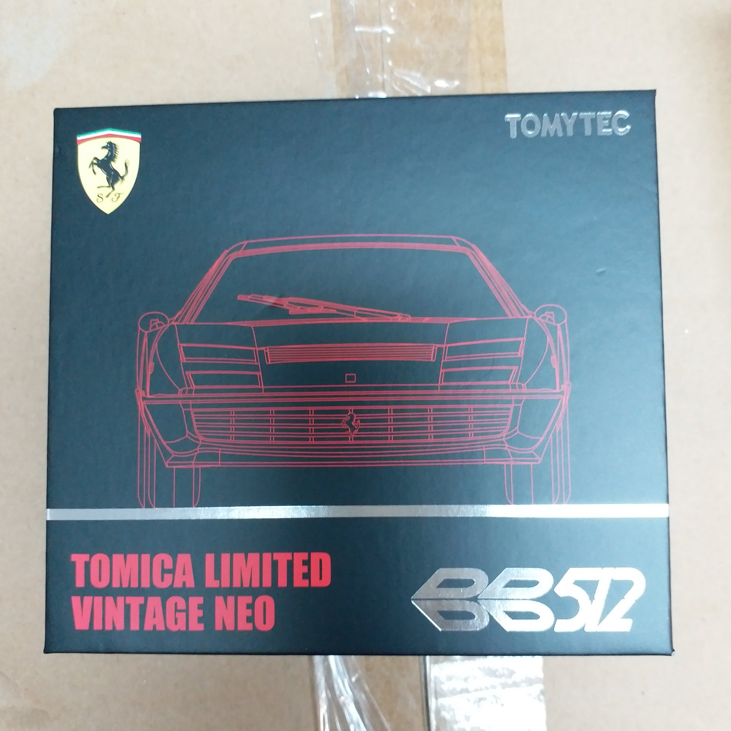 Tomica Limited Vintage Neo
Ferrari 512 BB (RED)