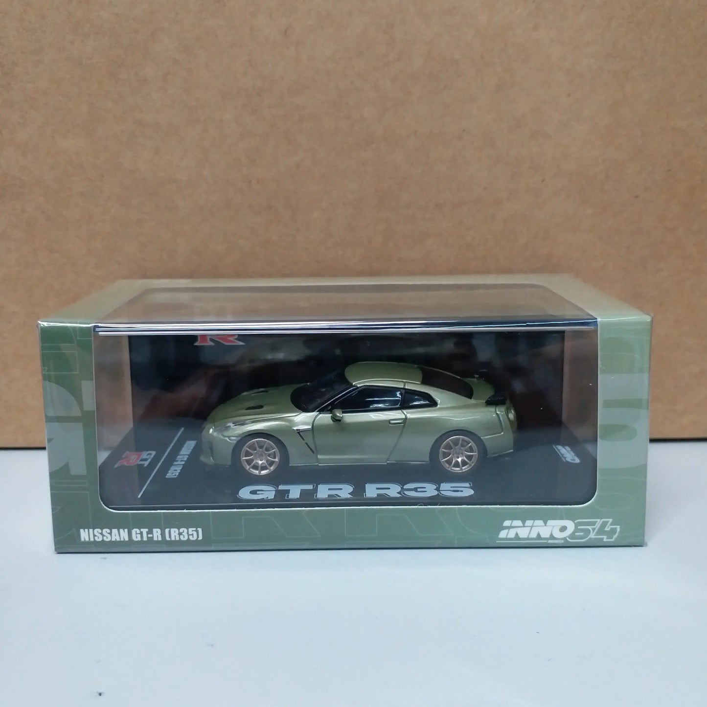 INNO64 1/64 NISSAN GT-R (R35) Millennium Jade