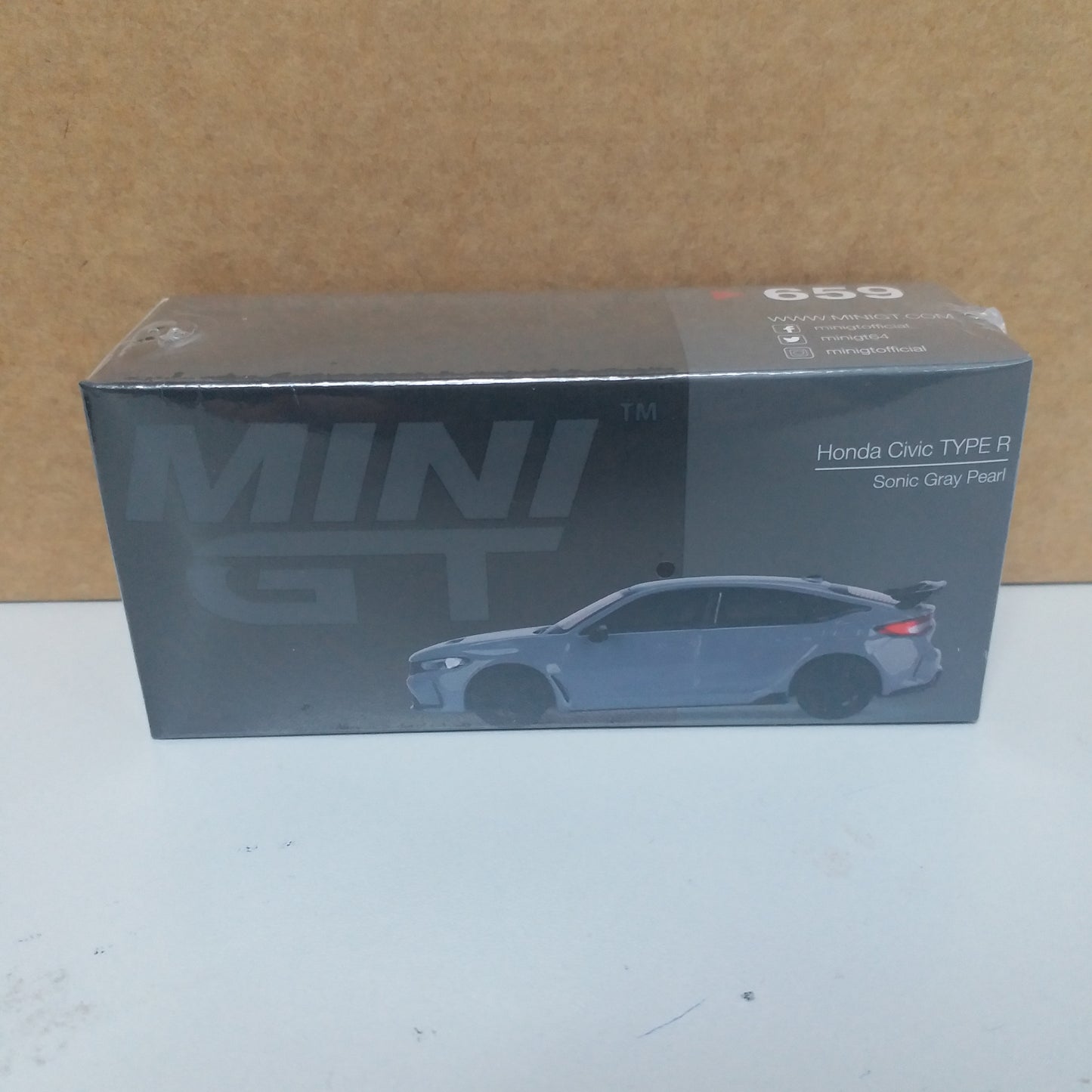 Mini GT #659 1:64 Honda Civic Type R Sonic Gray Pearl