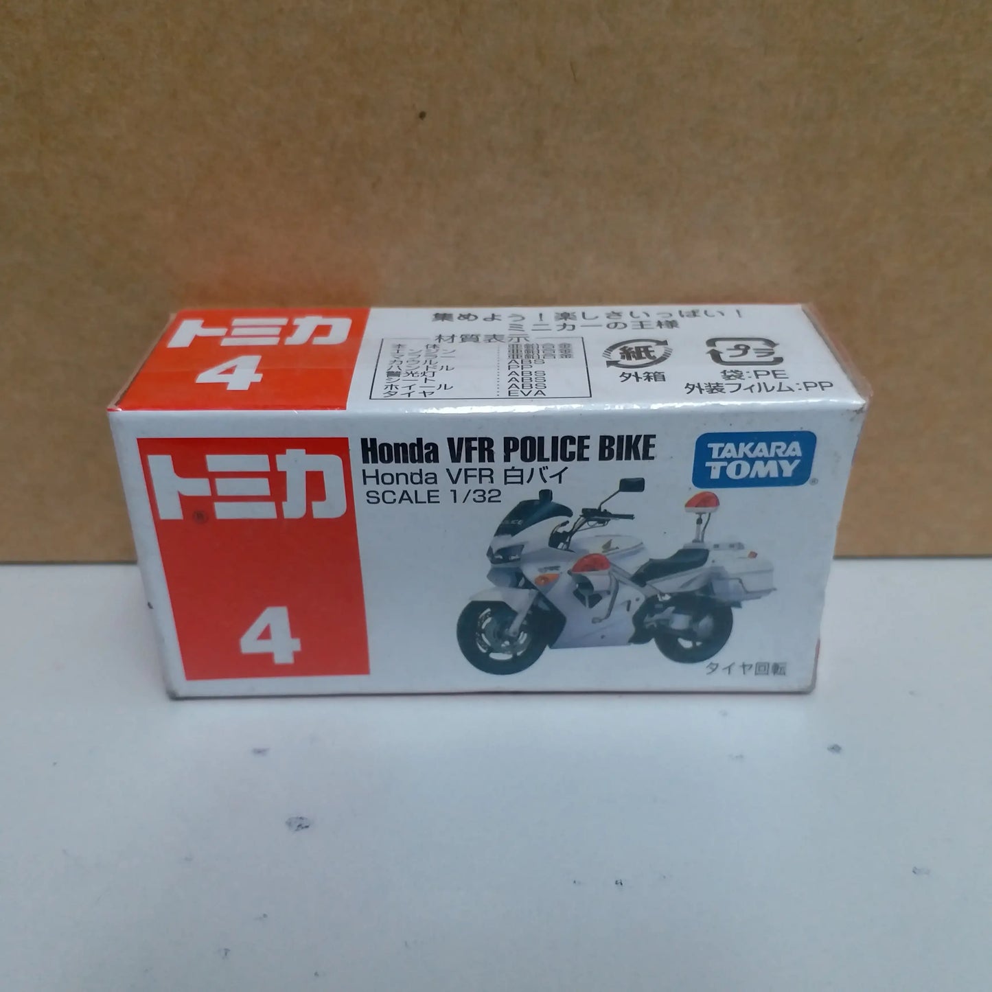 Takara Tomy Tomica #4 Honda VFR Police Car
