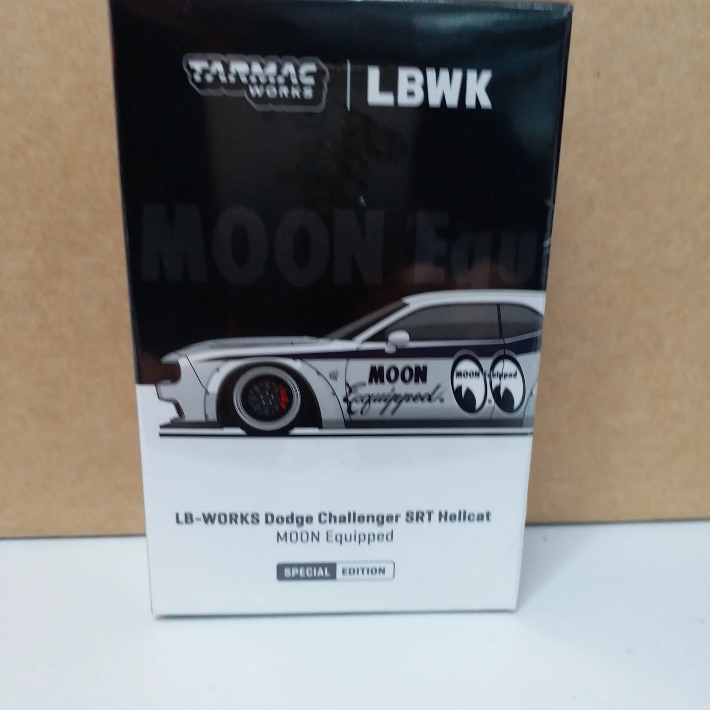 LB-WORKS Dodge Challenger SRT Hellcat MOON Equipped Special Edition