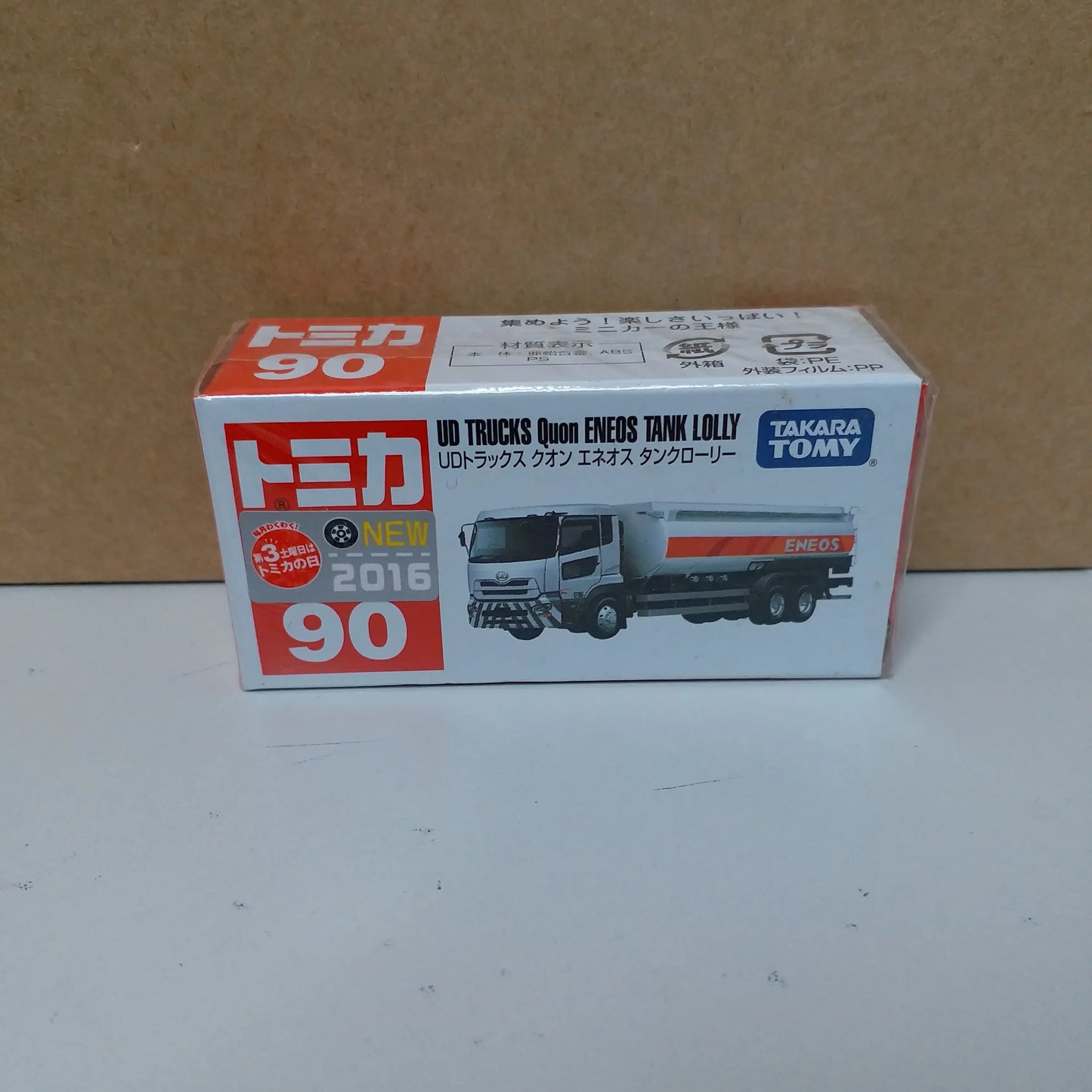Takara Tomy Tomica #90 UD Trucks Quon Eneos Tank Lorry