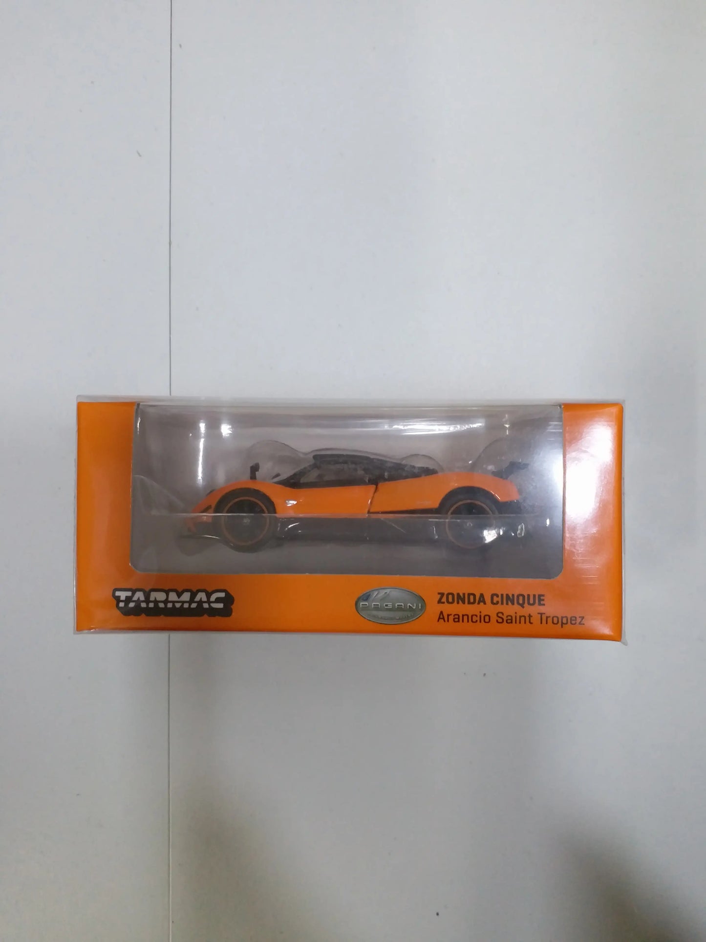 Tarmac Works Pagani Zonda Cinque Arancio Saint Tropez