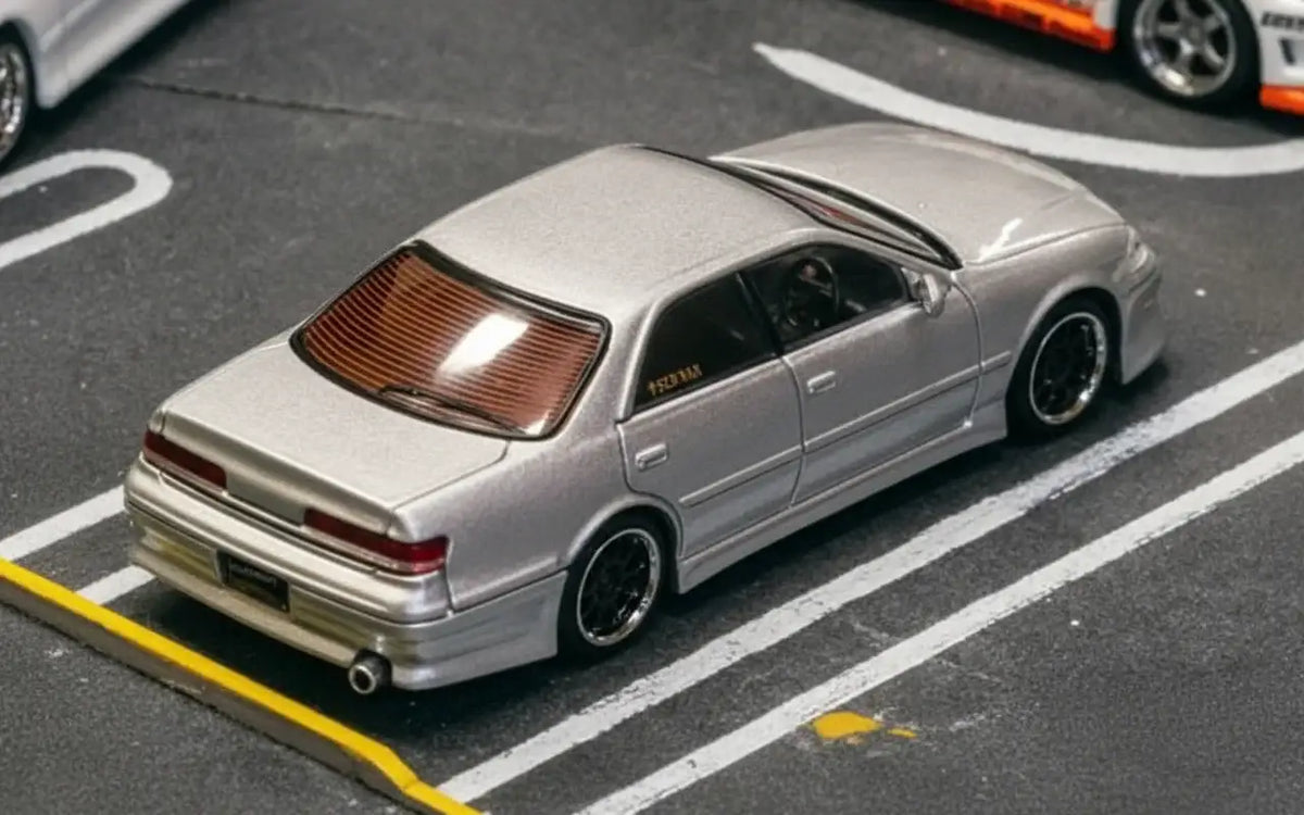 Tarmac Works 1:64 Scale Hong Kong Toy Car Salon 2023 exclusive VERTEX Toyota Mark II Silver Metallic