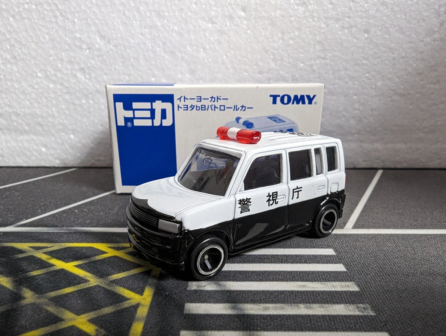 Tomica x Ito-Yokado Toyota bB Patrol Car