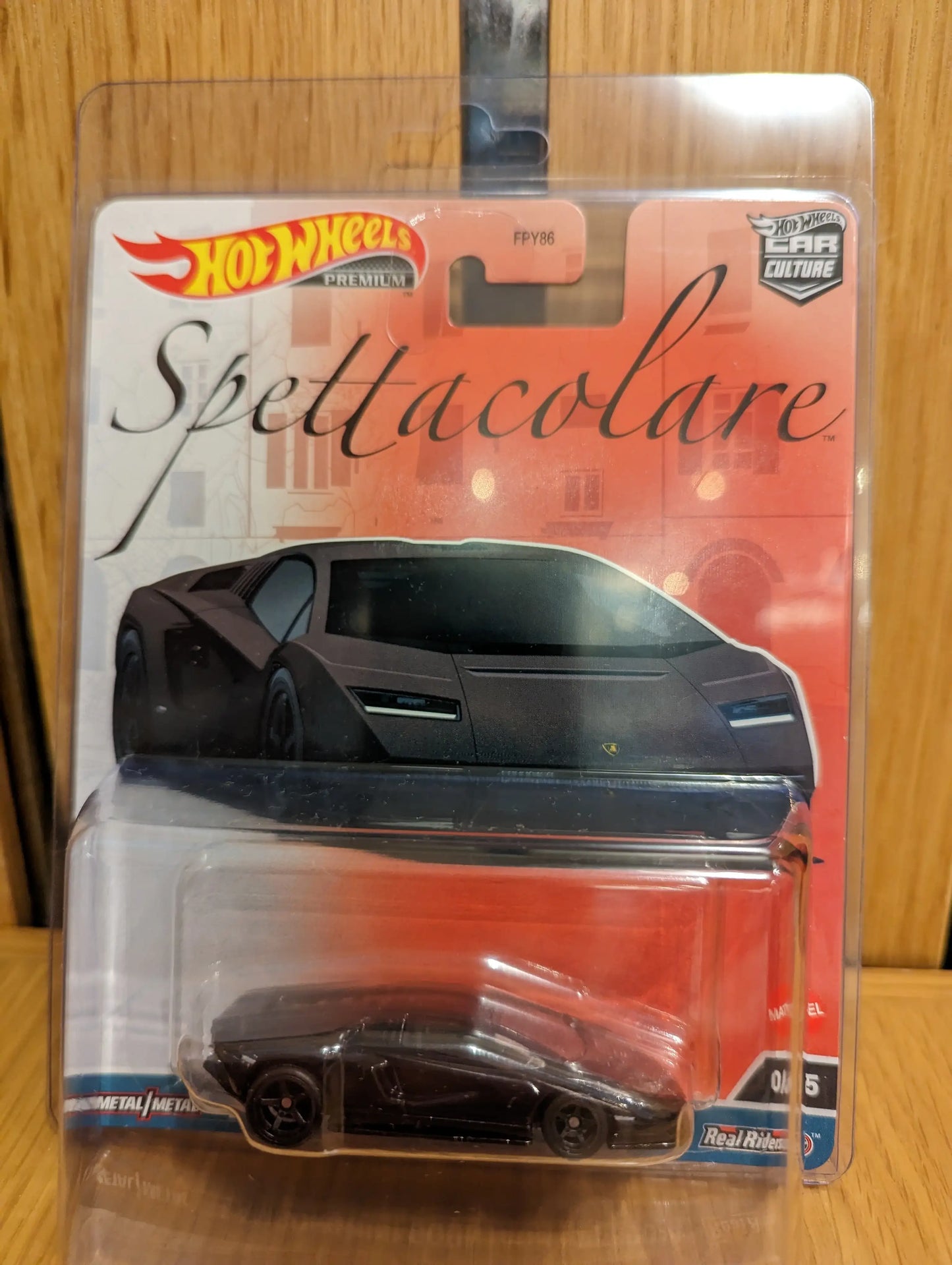 Hot Wheels Spettacolare Chase Car Lamborghini Countach LPI 800-4
