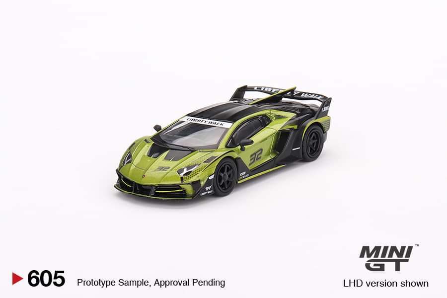 Mini GT MINI GT #605 LB-Silhouette WORKS Lamborghini Aventador GT EVO Lime