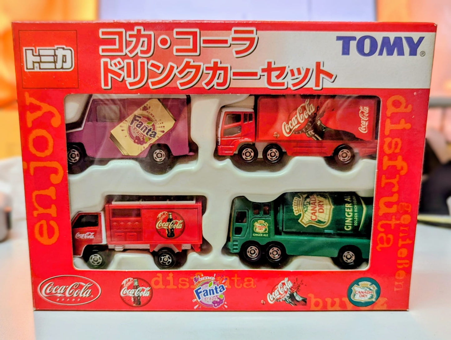 Tomica Gift Set 2000 Coca-Cola Drink Car Set