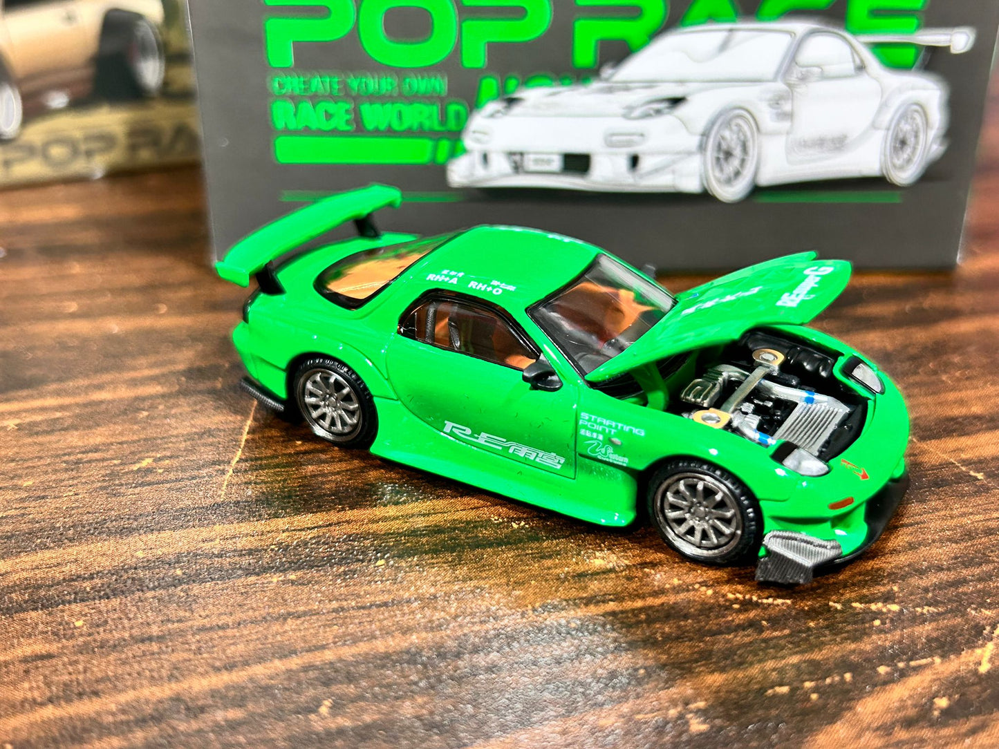 Pop RACE x 2025 6th Taiwan SGT exclusive Set MAZDA RX-7 RE-AMEMIYA GREEN & SKYLINE GT-R V8 DRIFT (HAKOSUKA) GOLD