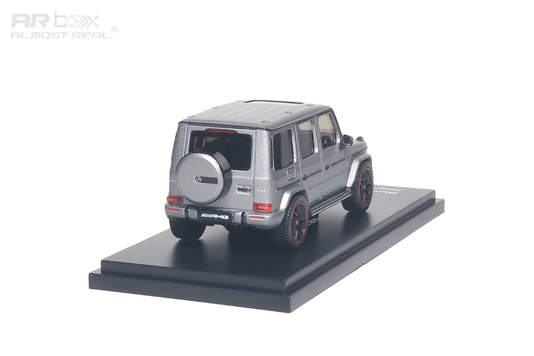 Almost Real 620801001 Mercedes-AMG G63 W463A Designo Platinum Magno