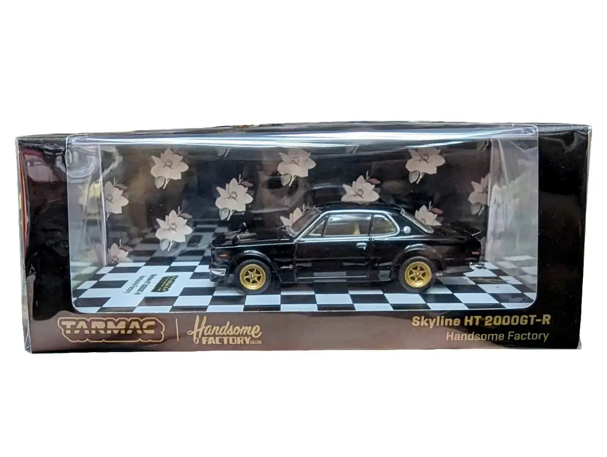 Tarmac Works 1:64 Scale Nissan Skyline 2000 GT-R (KPGC10) Handsome Factory Edition