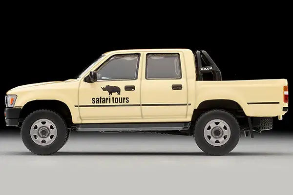 Tomytec Kaiyodo x Tomica Limited Vintage Diocolle 64 #CarSnap 29a Safari 2 (Toyota Hilux 4WD Pickup Double Cab Included)