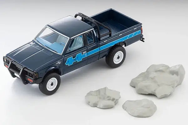 Tomica Limited Vintage Neo LV-N321b Nissan Truck 4X4 King Cab North American version (blue)