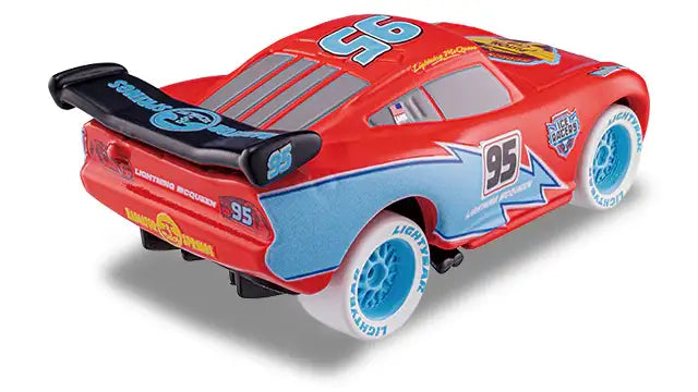 Tomica Disney Cars C-24 Lightning McQueen (Ice Racing Type)