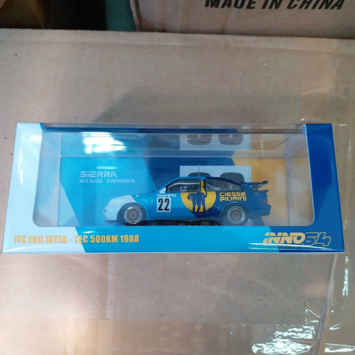 Inno64 Inno64 FORD SIERRA RS500 COSWORTH #22 PIUMINI TRAMPIO JTC Fuji Inter-Tec 500 Km 1988 Winner k. Niedzwiedz / H. Yokoshima 1:64 Scale