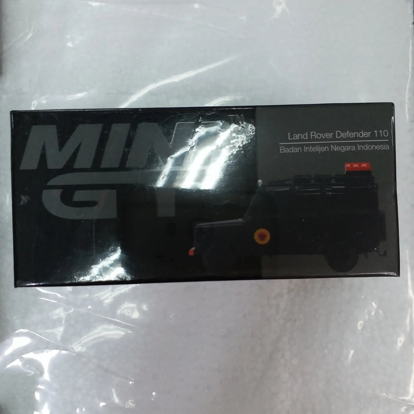 Mini GT Mini GT 1:64 Scale #158 Land Rover Defender 110 Badan Intelijen Negara Indonesia