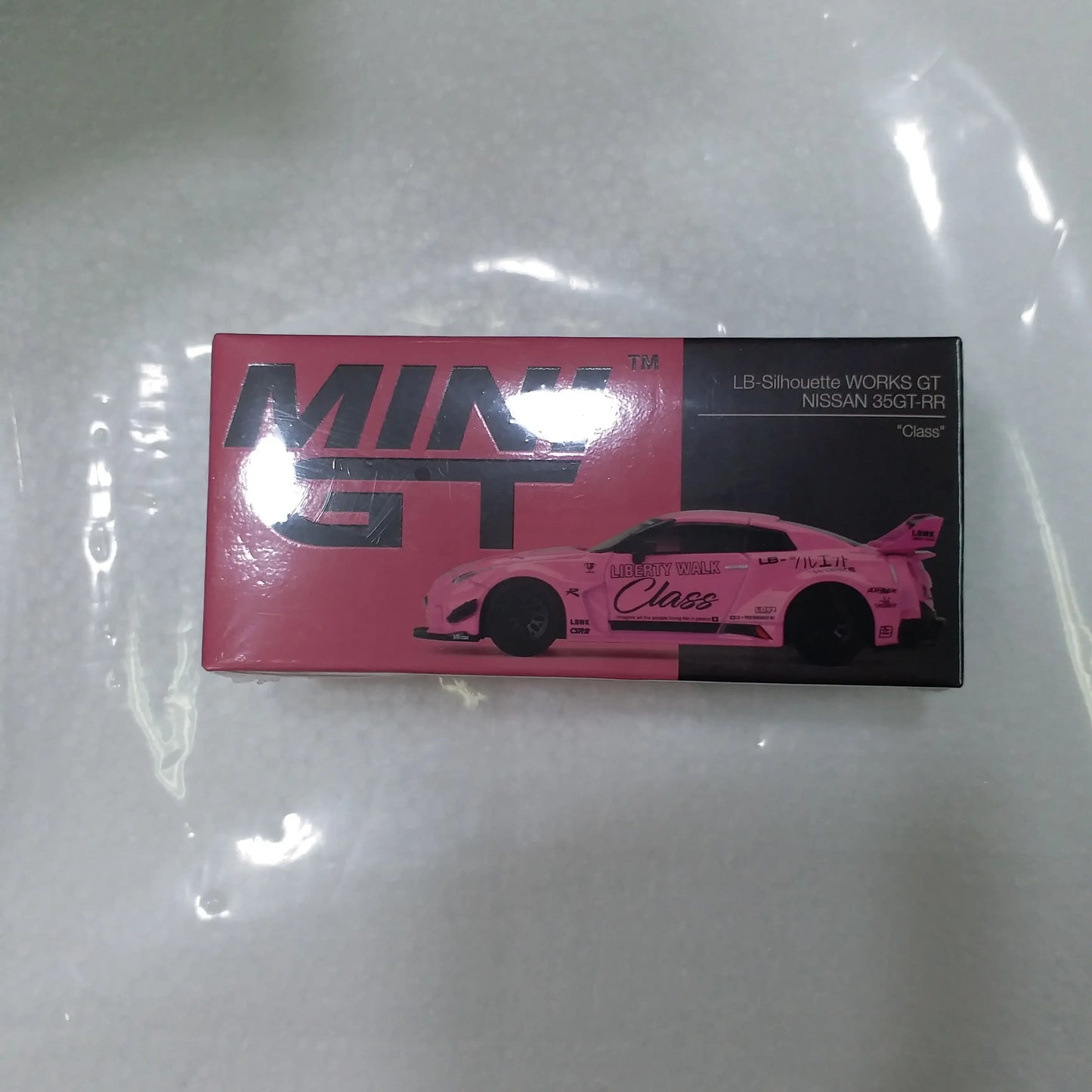 Mini GT Mini GT #281 1:64 Scale LB-Sihouette WORKS GT Nissan 35GT-RR