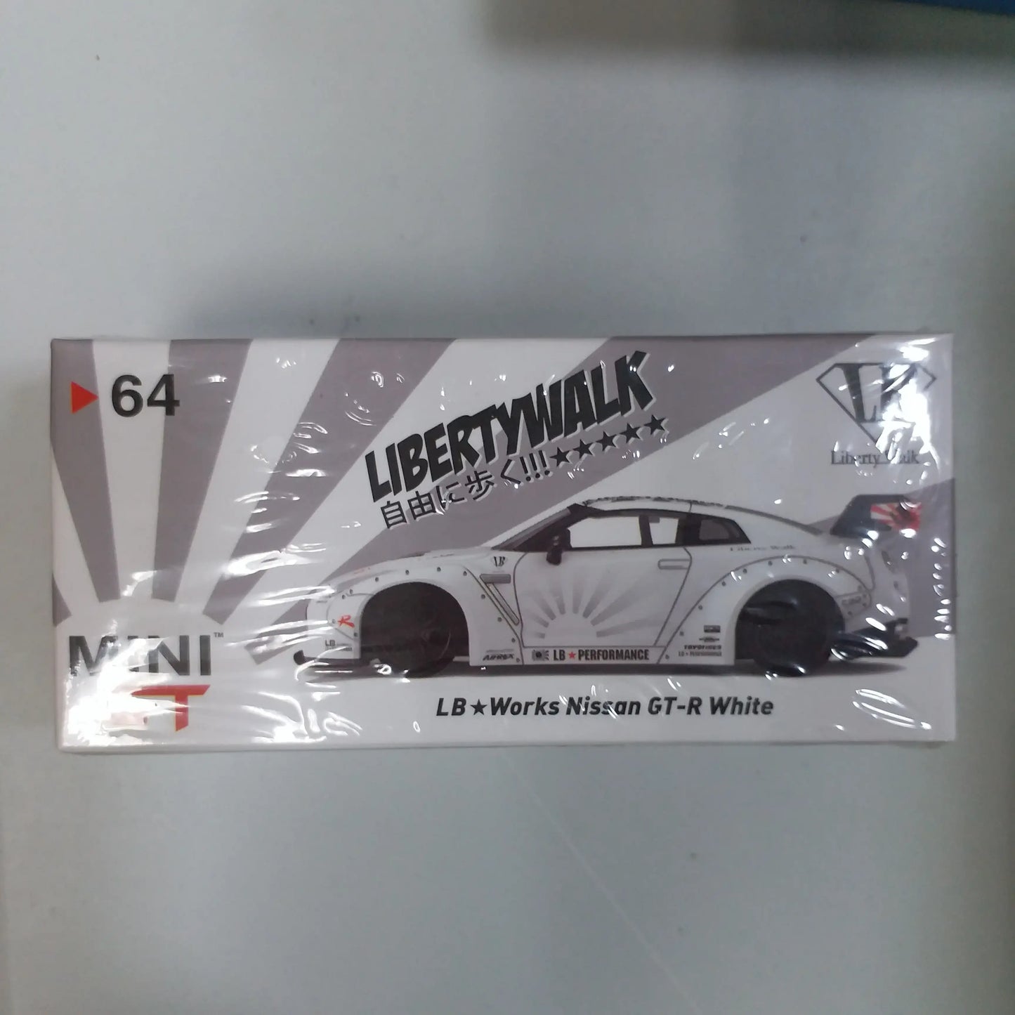 Mini GT Mini GT #64 LB★WORKS Nissan GT-R (R35) Type 1 , Rear Wing ver 1+2 White