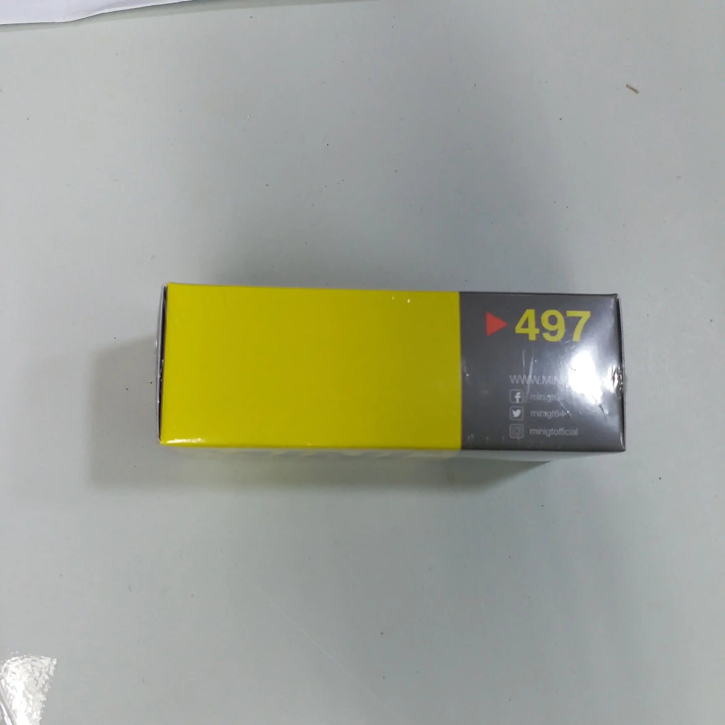 Mini GT Mini GT #497 Porsche 911 Turbo S Racing Yellow