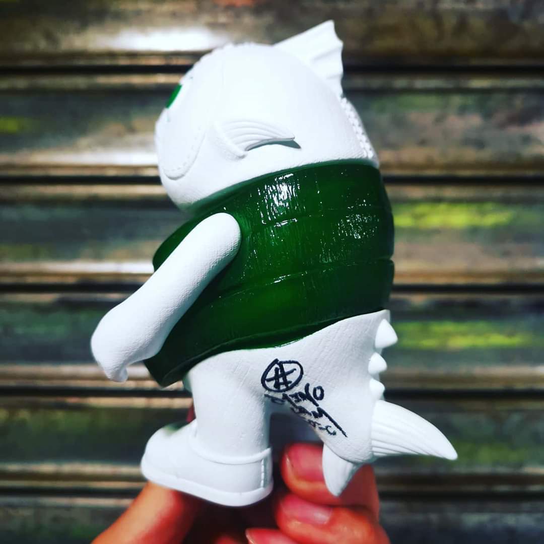 Maguro Senpai Salangidae fish with signature-Maguro Senpai-All Vinyl Toy-Mobile Garage HK