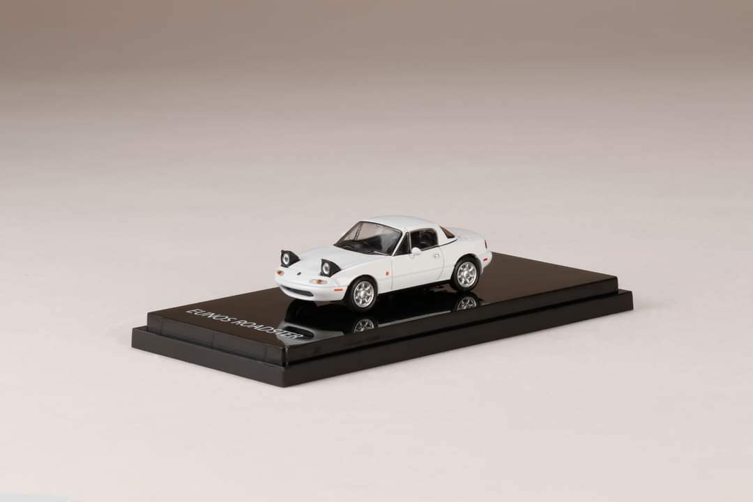 Hobby Japan Mazda Miata MX5 MK1 NA6CE 1:64 scale White