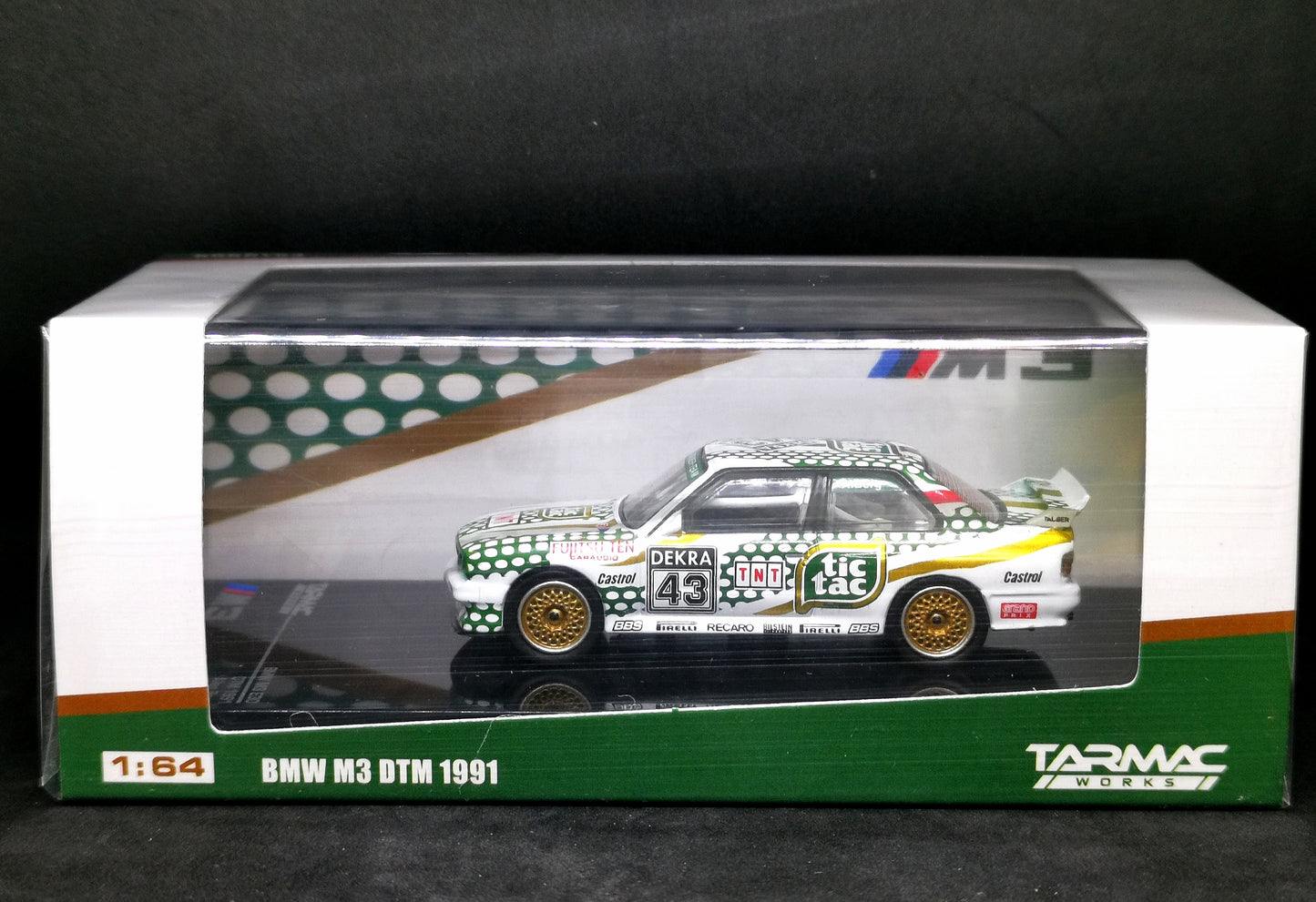 Tarmac Works BMW M3 DTM 1991 TicTac-Tarmac Works-Hobby64-Mobile Garage HK