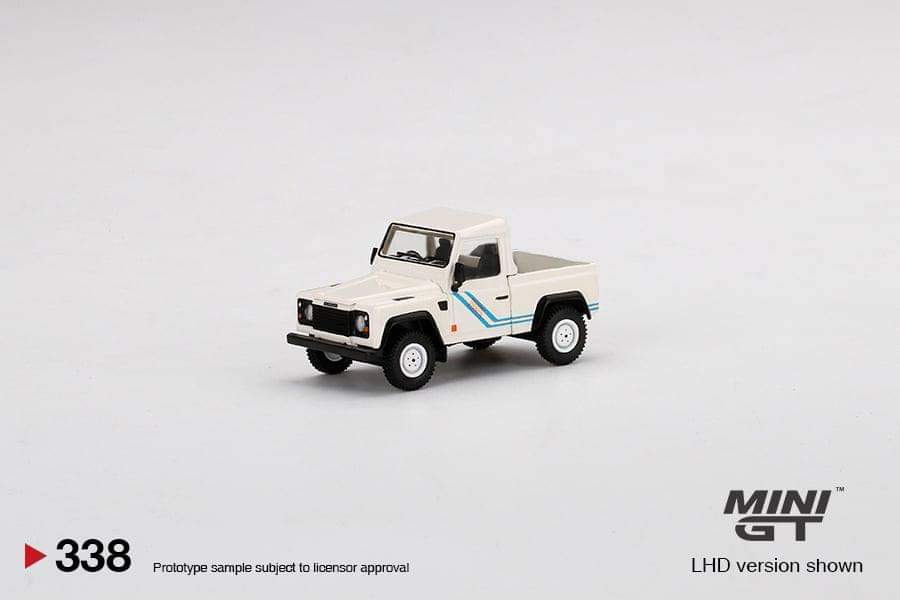 Mini GT #338 Land Rover Defender 90 Pickup