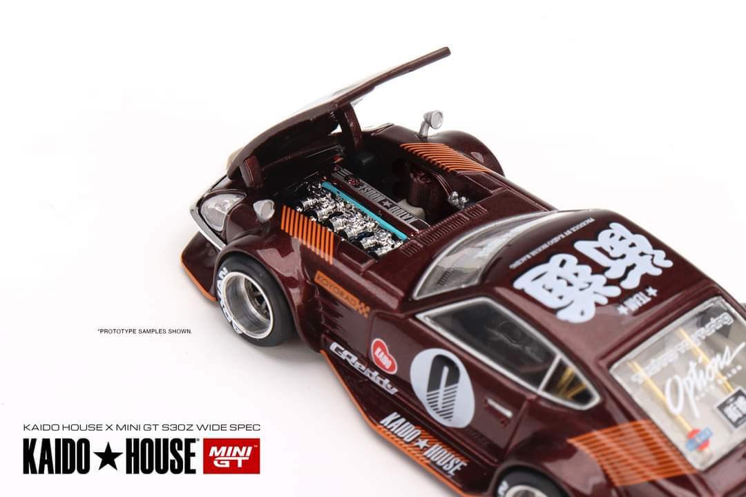 Mini GT x Kaido House 1:64 Datsun Fairlady Z Dark Red / Blue