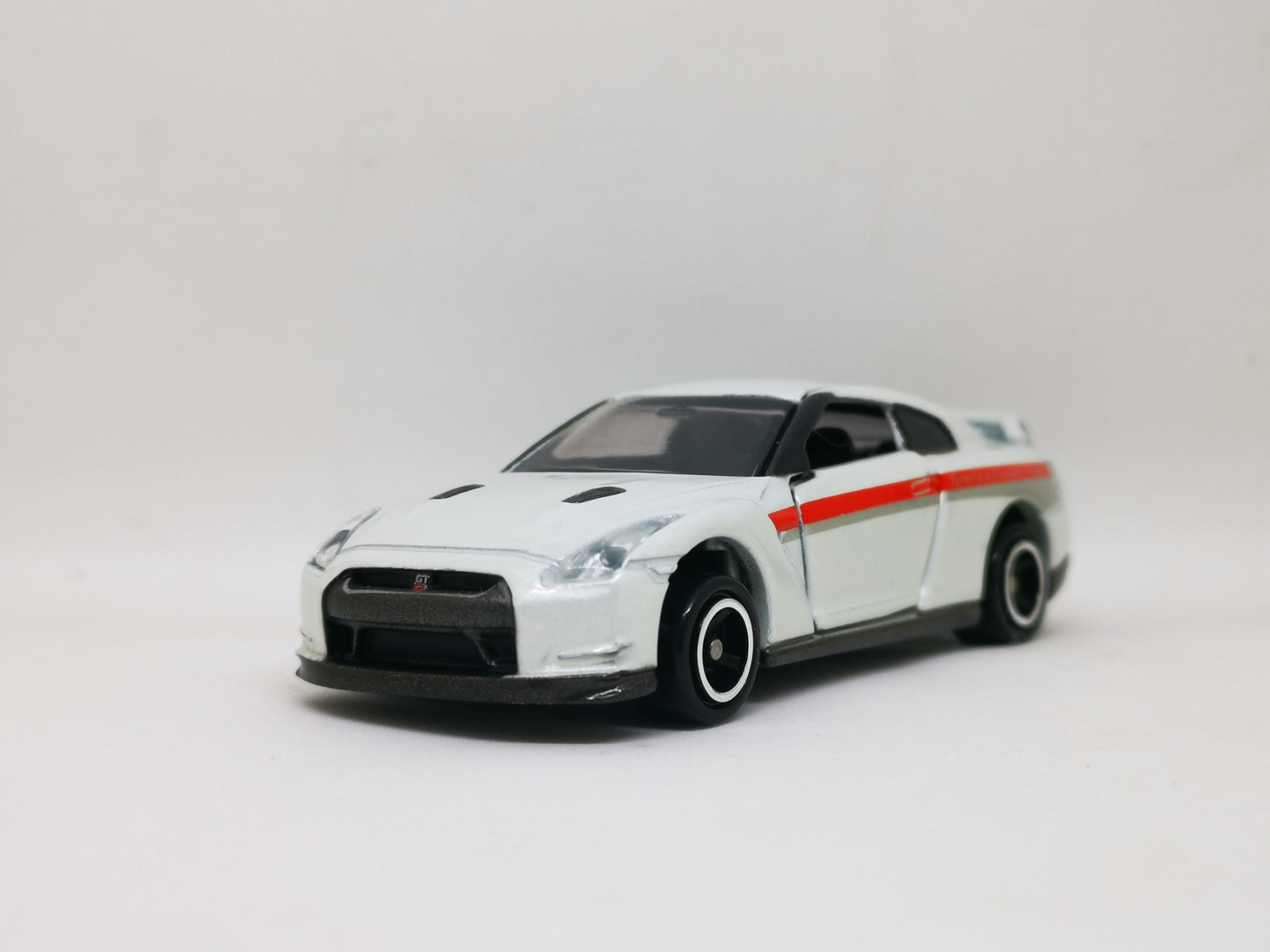 Tomica Event Model Car #9 Nissan GT-R