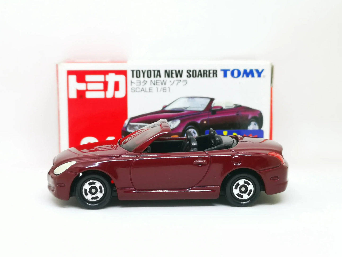 Takara Tomy Tomica #24 Toyota/ Lexus Soarer SC430