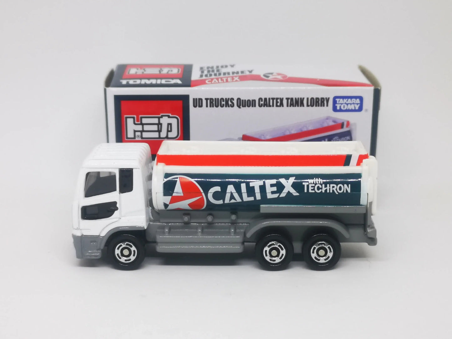 Tomica Caltex Gas Station Exclusive Item UD Trucks Quon Caltex Tank Lorry