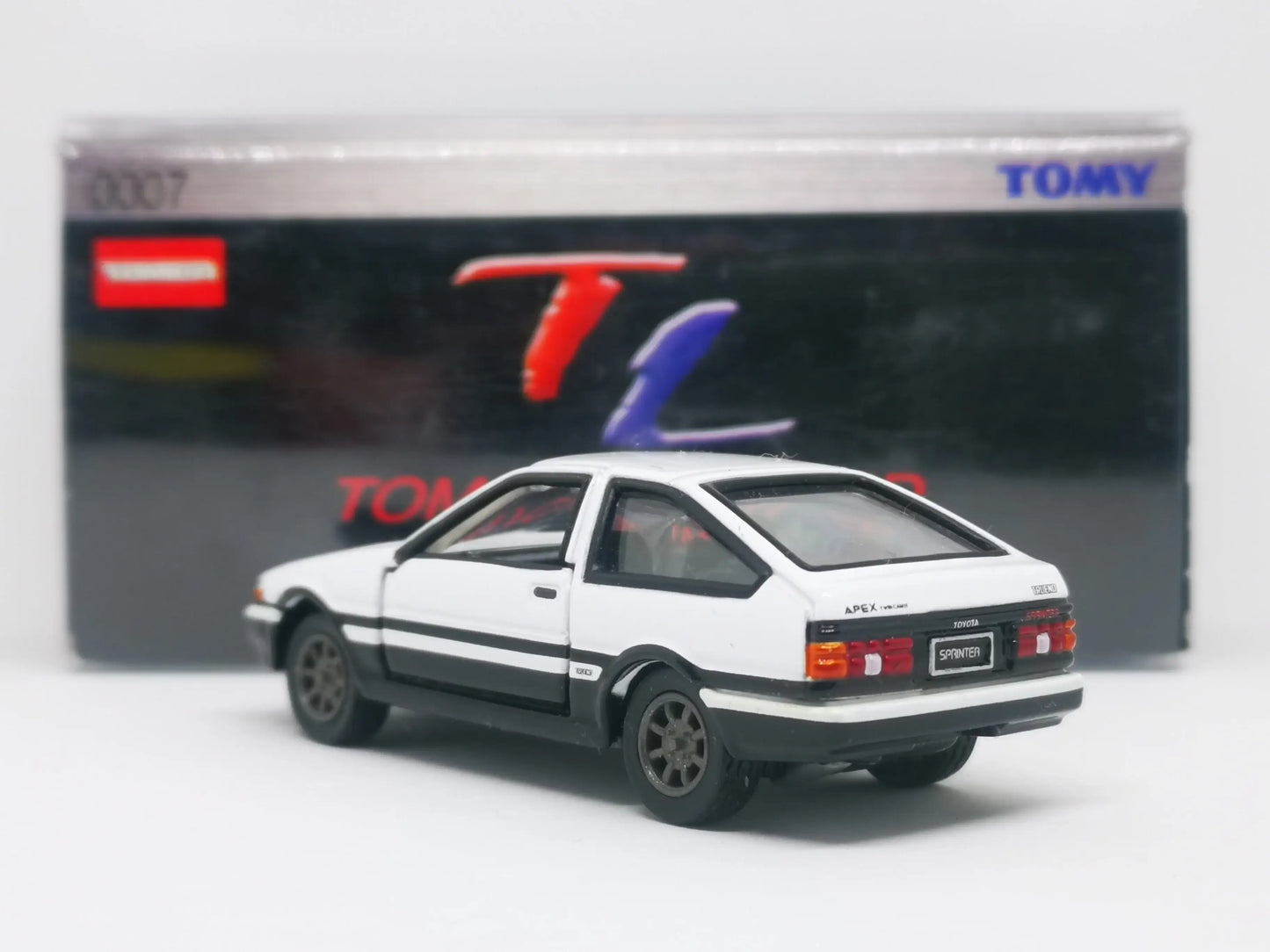 Takara Tomy Tomica Limited #7 Toyota Corolla Sprinter Trueno AE86