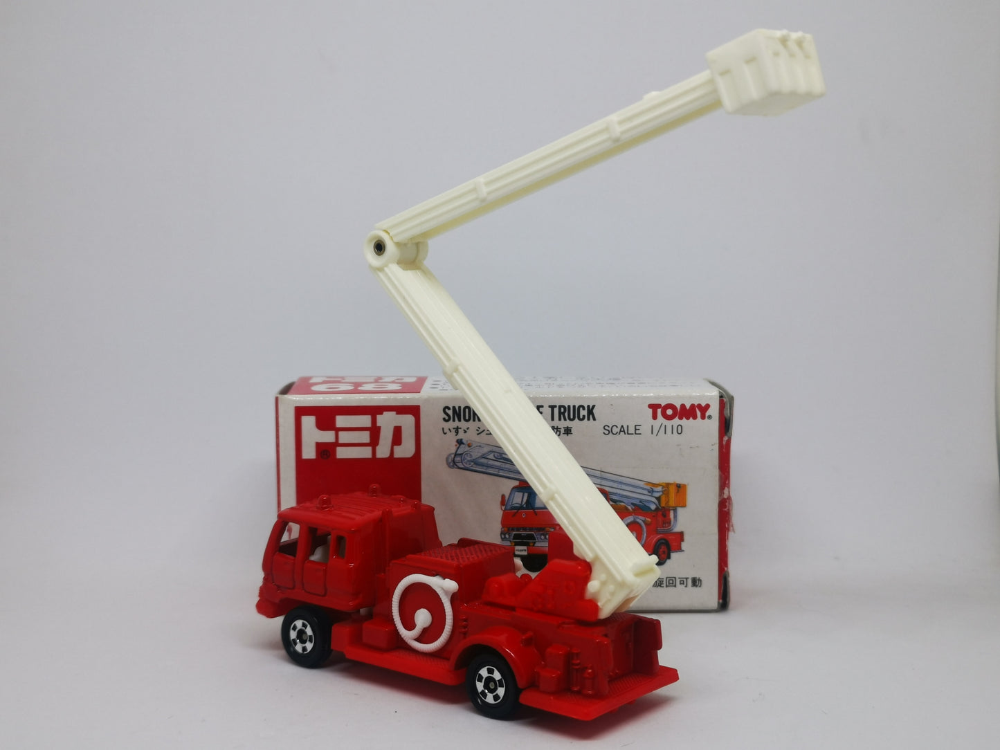 Tomica No.68 Snorkel Fire Truck