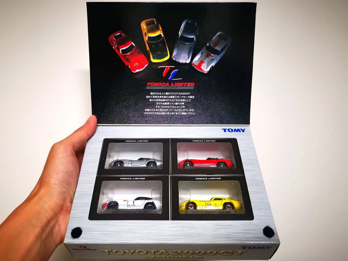 Tomica Limited Toyota 2000GT Set of 4