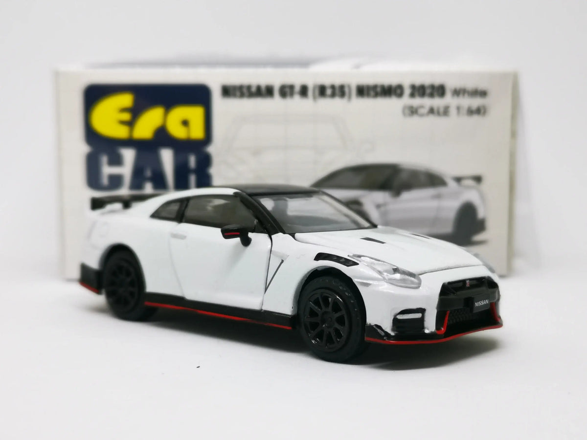 Era Car ERA Car #34 Nissan GT-R(R35) Nismo 2020 White Scale 1:64