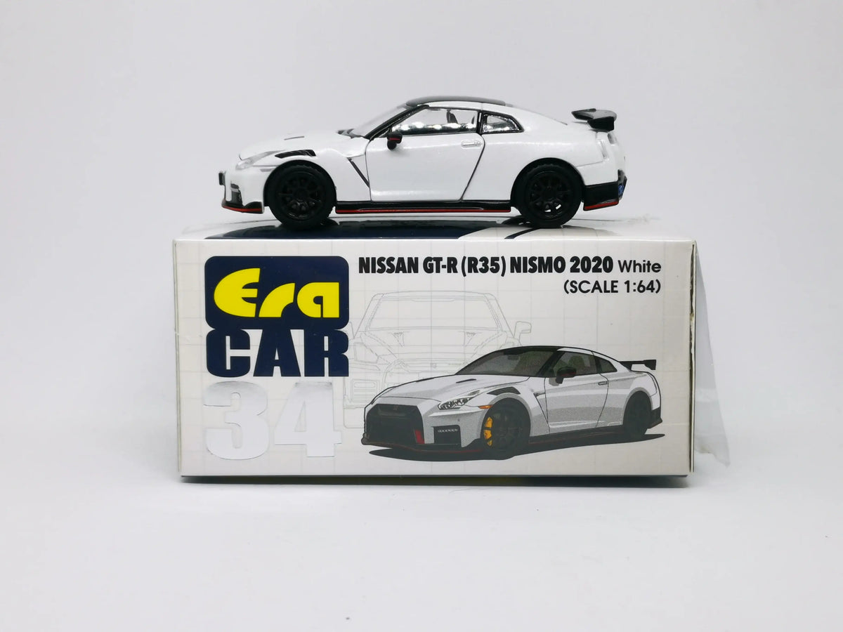 Era Car ERA Car #34 Nissan GT-R(R35) Nismo 2020 White Scale 1:64