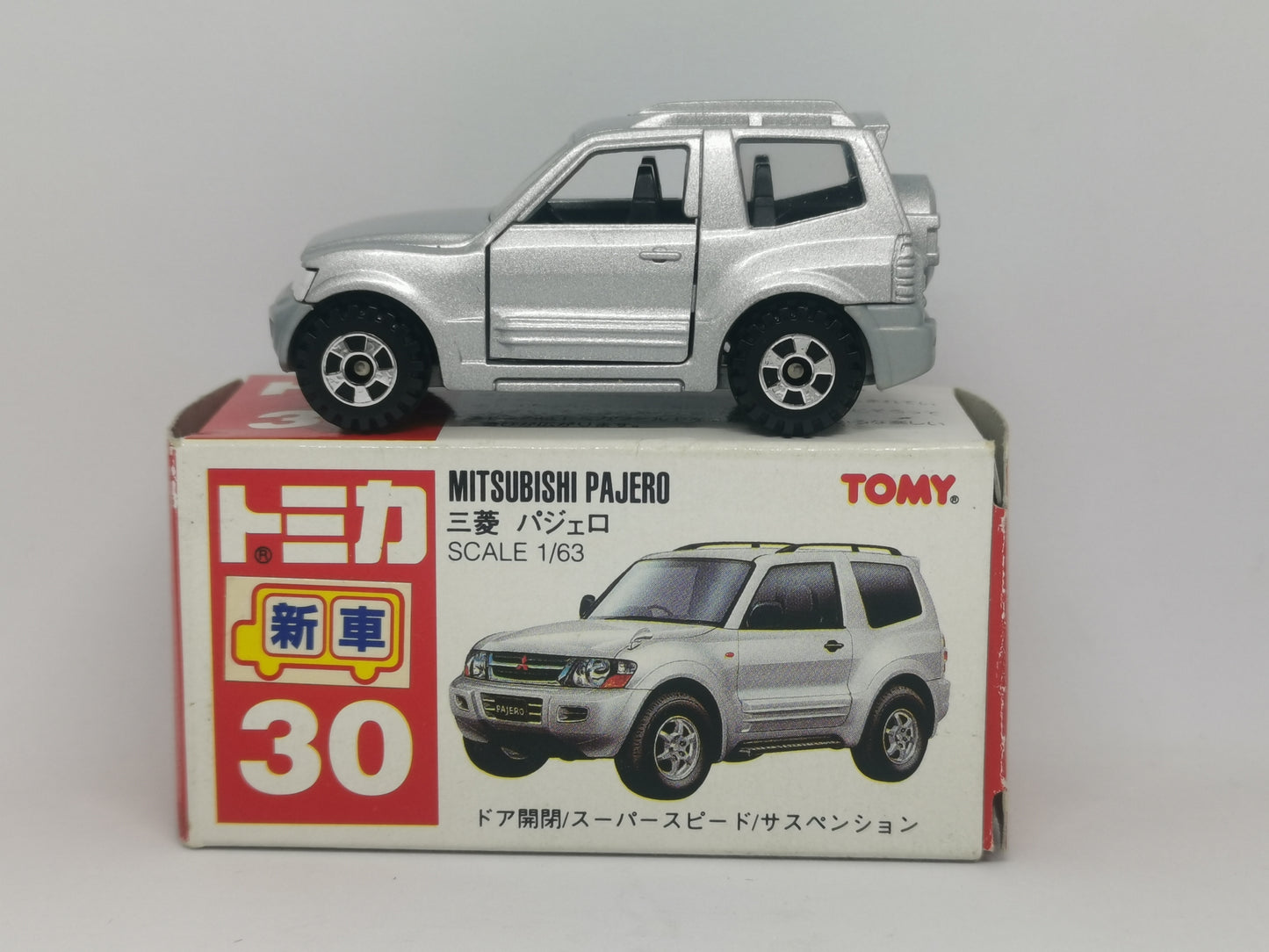 Tomica #30 Mitsubishi Pajero Made in Japan