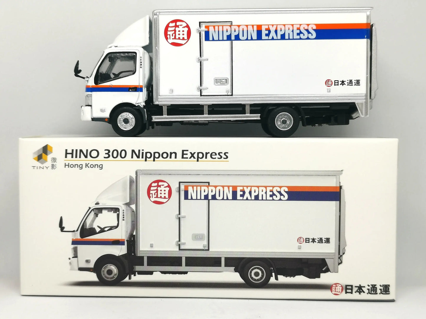 Tiny Hino 300 Nippon Express 1:64 Scale