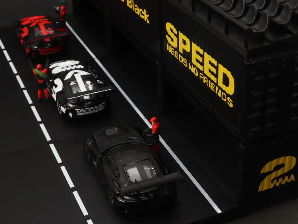 Tarmac Works Tarmac Works Mercedes me x 4A likeBlack x Tarmac Works 1/64 Mercedes-AMG GT3 #3 Diorama & Cars Boxset