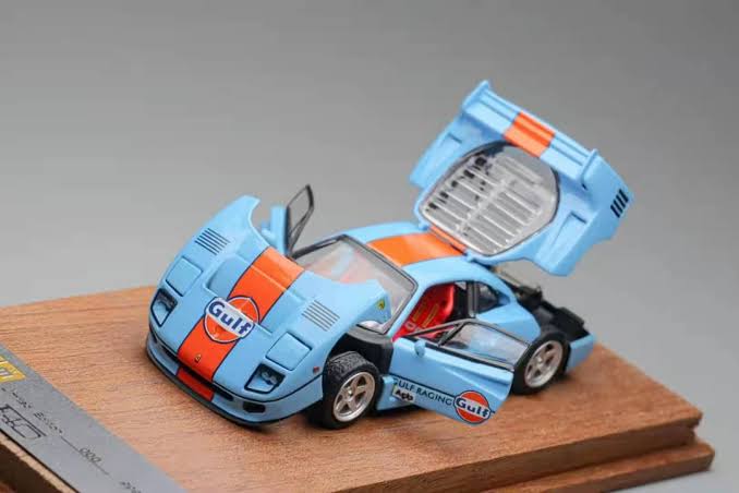 PGM Private Good Model All open Ferrari F40 LM Gulf Scale 1:64