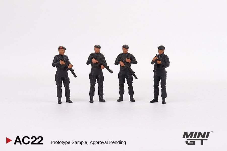 Mini GT MINI GT #522 1/64 Land Rover Defender 110 Mobile Brigade Corps (KORPS BRIMOB) -EMS Exclusive