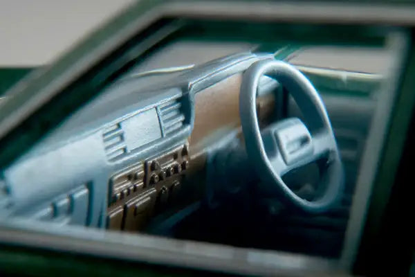 Tomica Limited Vintage Neo LV-N286a Nissan Gloria Sedan 200E GL (Green) 1979