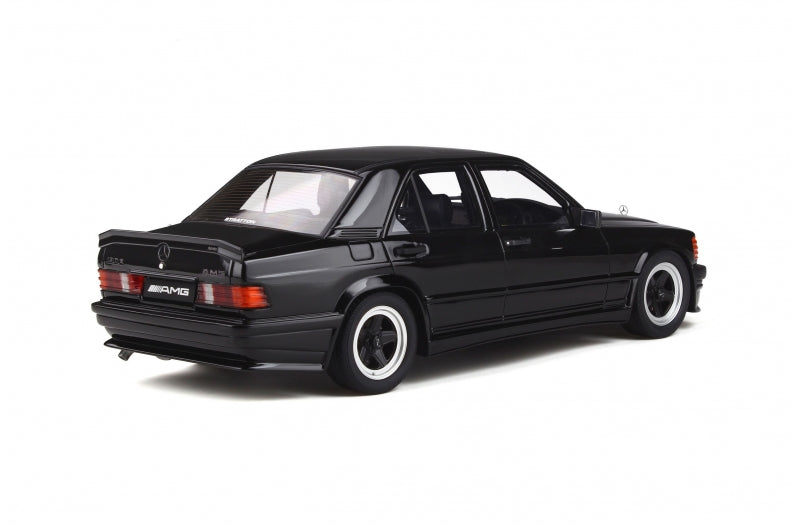 OTTO Mobile 1:18 OT754 Mercedes Benz 190E 2.3 AMG
