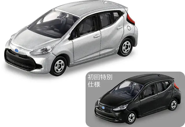 Takara Tomy Tomica #34 No.34 Toyota Aqua Set Of Two