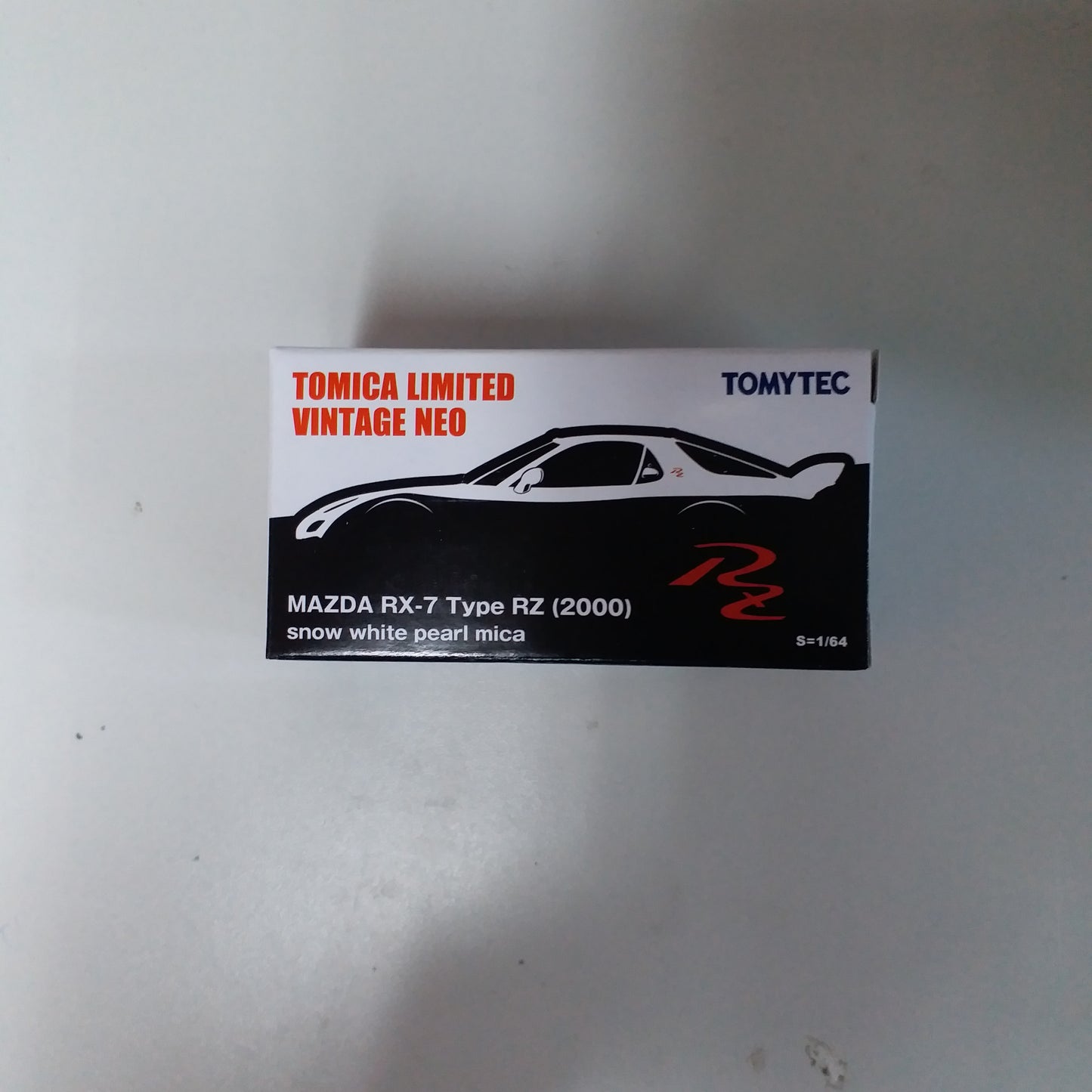 Tomica Limited Vintage Neo LV-N Hong Kong Exclusive Mazda RX-7 Type RZ White 2000 model